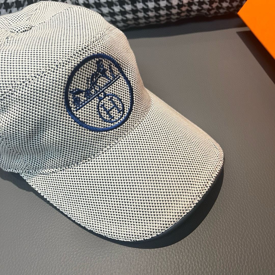 Hermes Caps